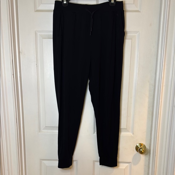Black Straight Leg Pants with High Waist - Picture 4 of 16
